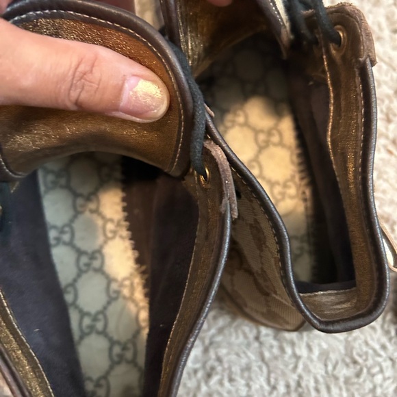 Gucci Posh Dog Women's Brown G G
Monogram High Top Sneakers - Picture 5 of 9